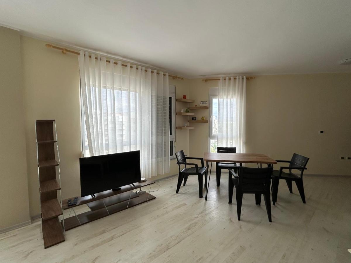 Apartment In Qerret 格勒姆 外观 照片